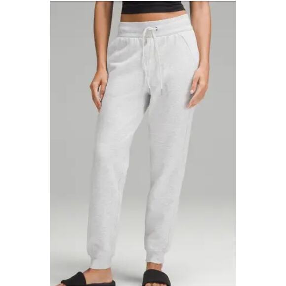 Lululemon Scuba High-Rise Oversized Jogger Size 0 Gray Fleece sweatpants slouchy